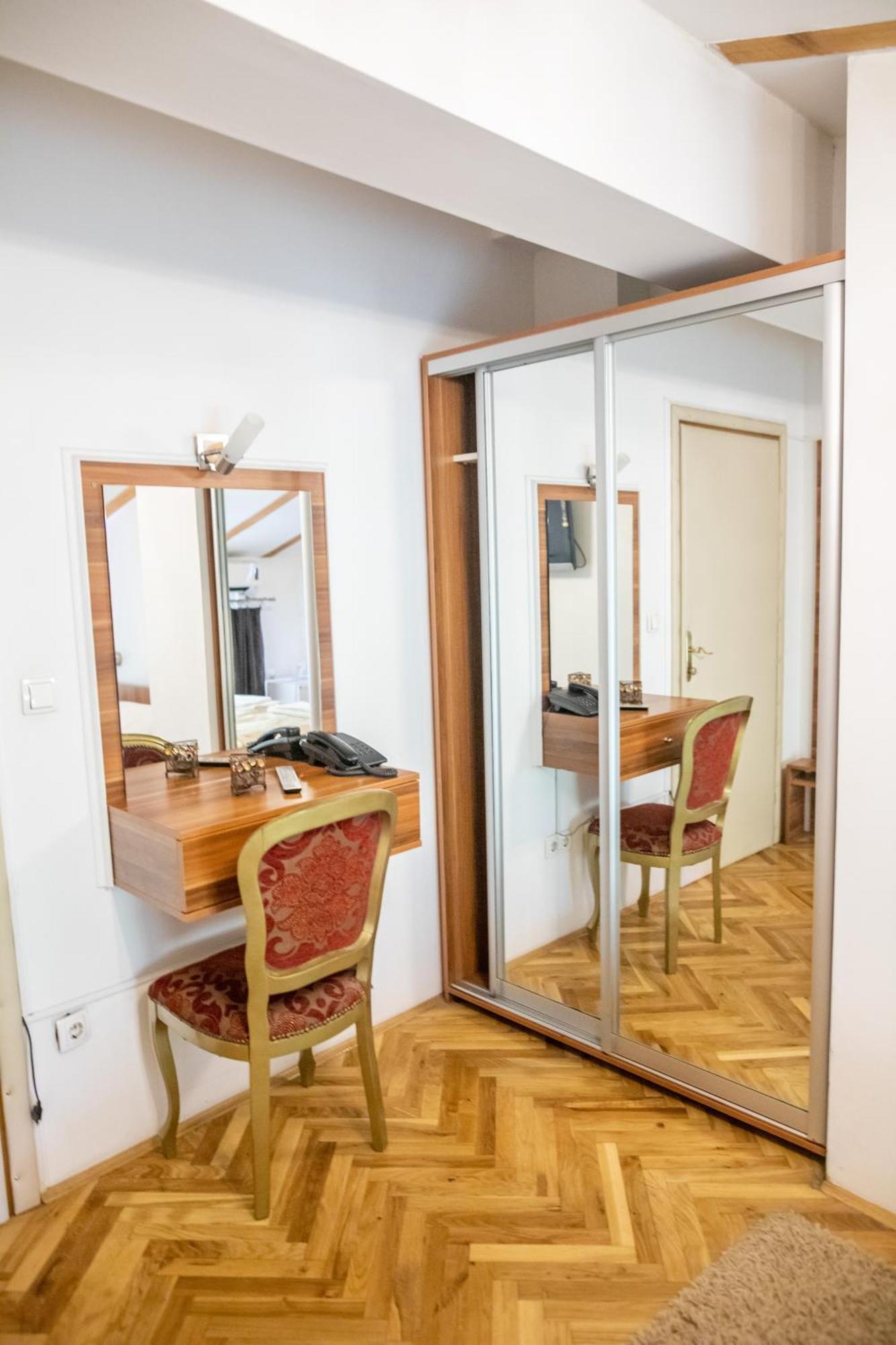 Hotel Herc סראייבו מראה חיצוני תמונה